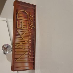 UD Naked Heat Palette New without box